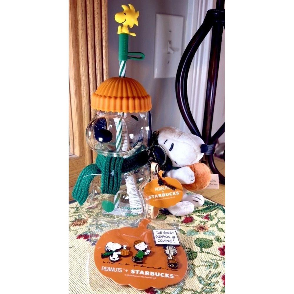 2026 Starbucks Peanuts Snoopy Glass Coffee Cup Plush Bag Charm Keychain Pins NEW